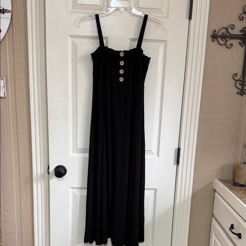 Chic Black Button-Down Maxi sun Dress